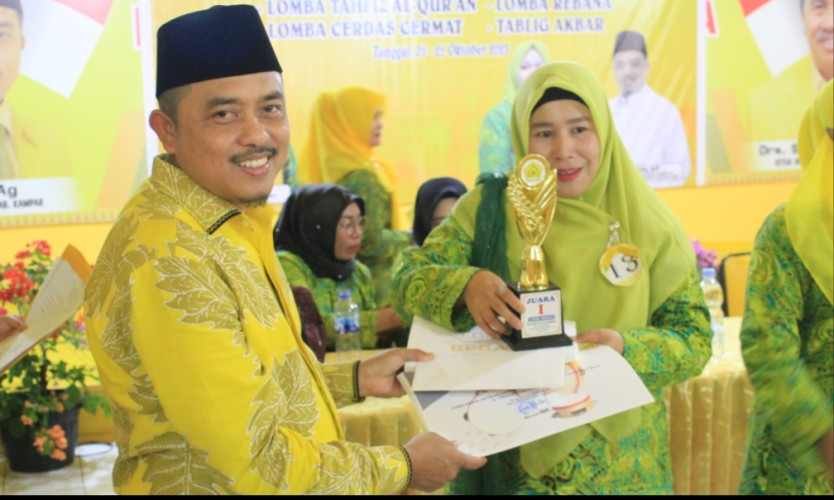 Ketua DPD Golkar Kampar Tutup Lomba Rebana Pengajian Al-Hidayah se-Kabupaten Kampar