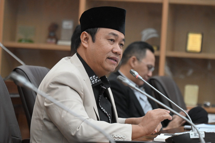 Momentum Liburan, Ketua DPD Golkar Riau Ajak Masyarakat Jaga Keselamatan