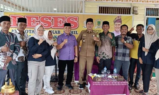 Ketua Fraksi Golkar Rohil Serap Aspirasi Warga Sungai Nyamuk Sinaboi