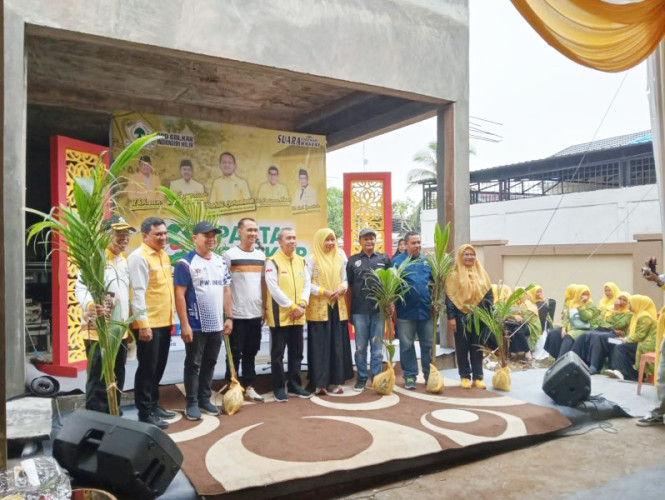 Golkar Inhil Rayakan HUT ke-61 dengan Semangat Kepedulian Sosial dan Ketahanan Pangan Untuk Masyarakat
