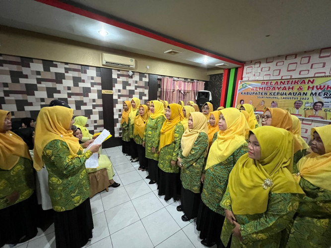 Pengajian Al-Hidayah dan HWK Meranti Dilantik, Siap Kerja Keras Besarkan Golkar di Kota Sagu